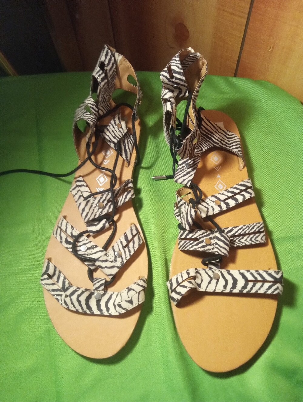 Dolce Vita Women’s Zebra-Print Gladiator Sandals - Black & White
